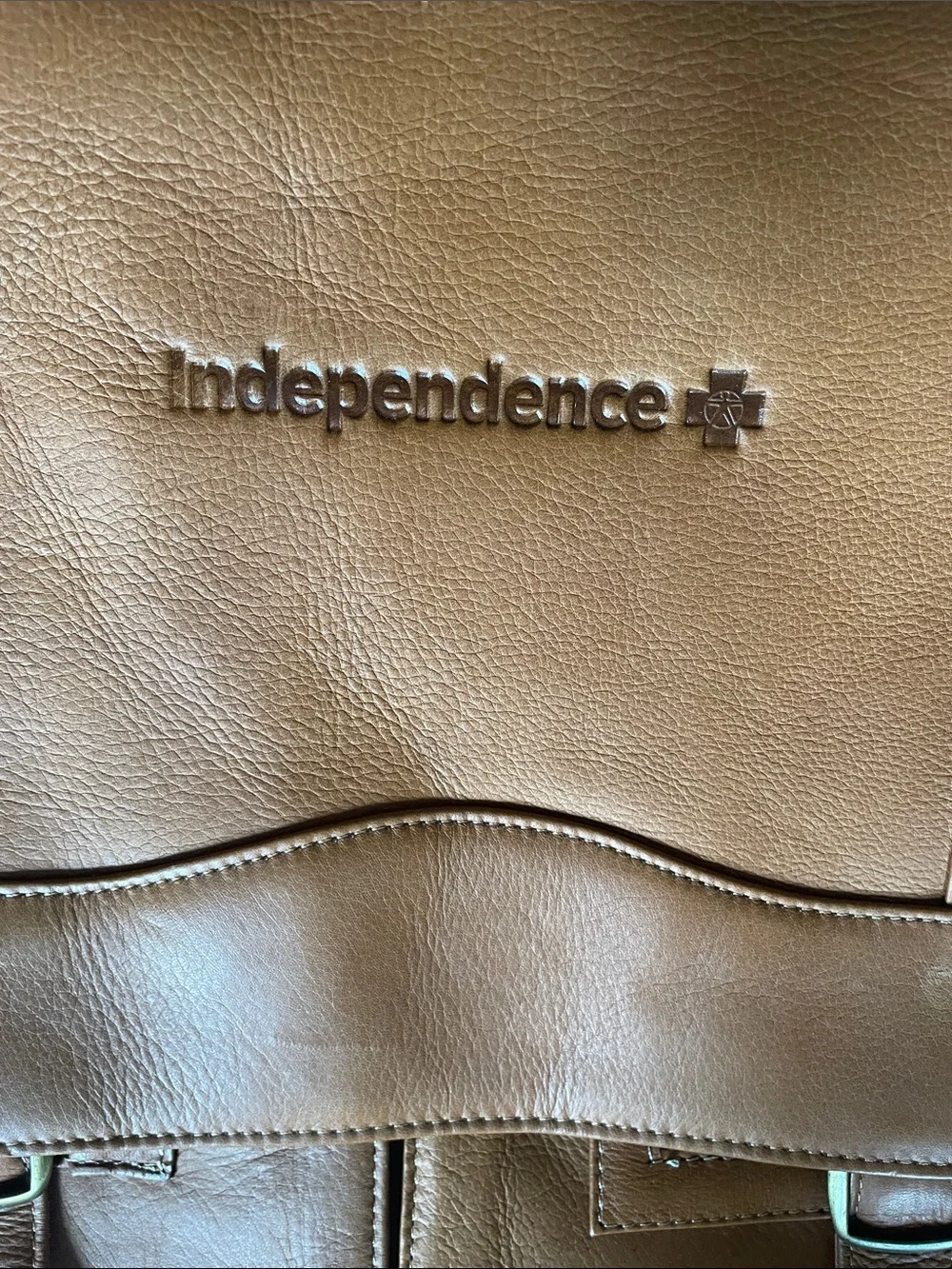 Tan Leather Men's Briefcase - Classic Travel Messenger
